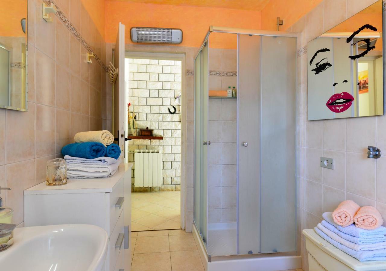 אומאג Apartment Dora מראה חיצוני תמונה